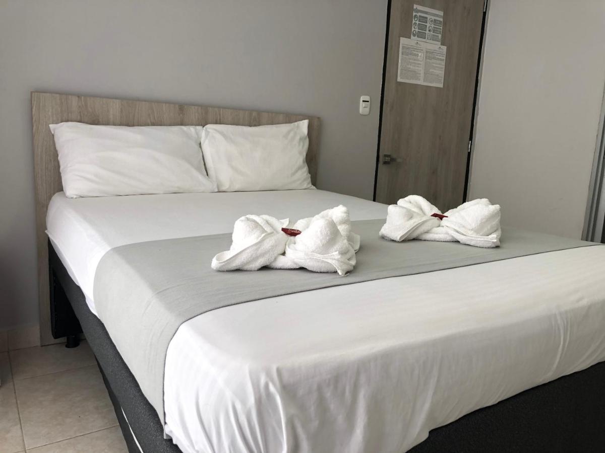 Dosquebradas Hotel Pradera Plaza מראה חיצוני תמונה