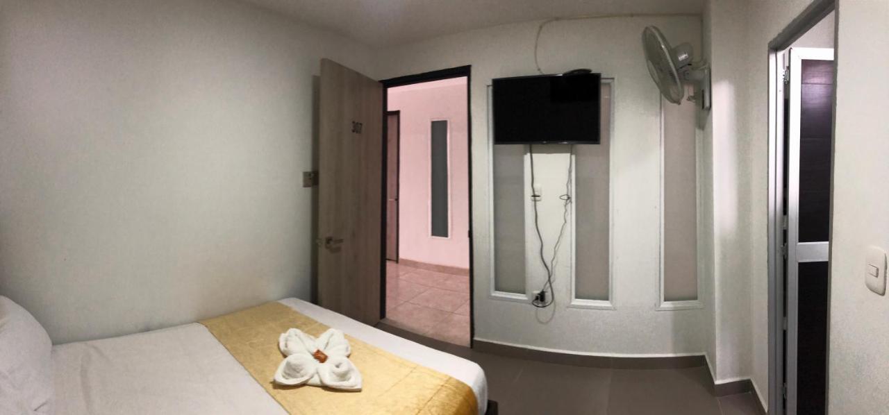 Dosquebradas Hotel Pradera Plaza מראה חיצוני תמונה